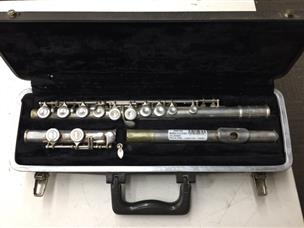 selmer clarinet serial number search